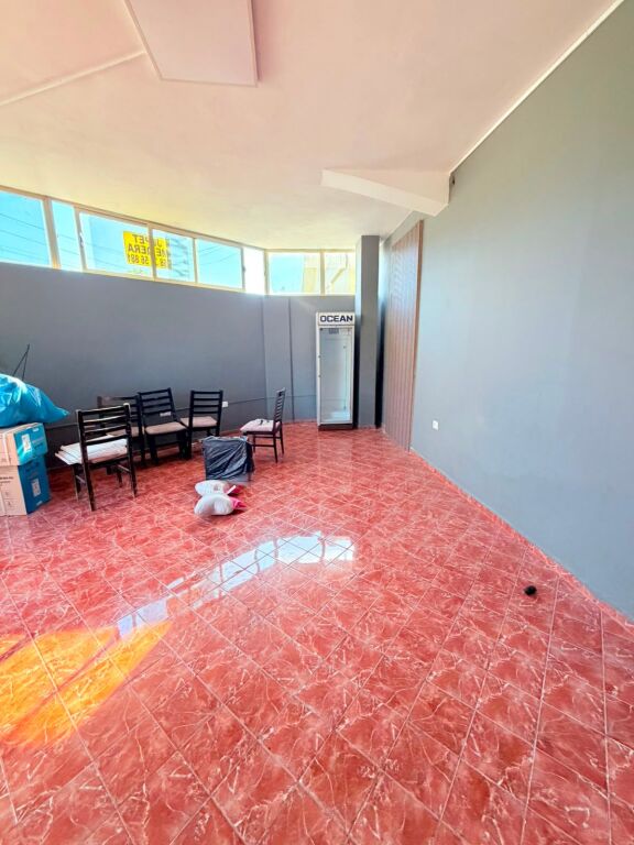 BUSINESS PREMISES FOR RENT IN THE SUKTH AREA, DURRËS