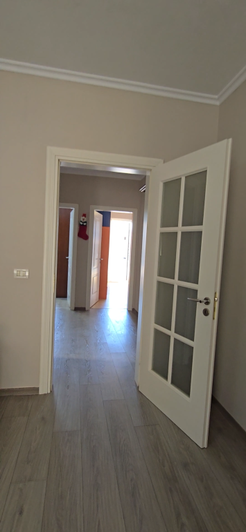 Appartamento 2+1+3 balconi in affitto Via delle Barricate !