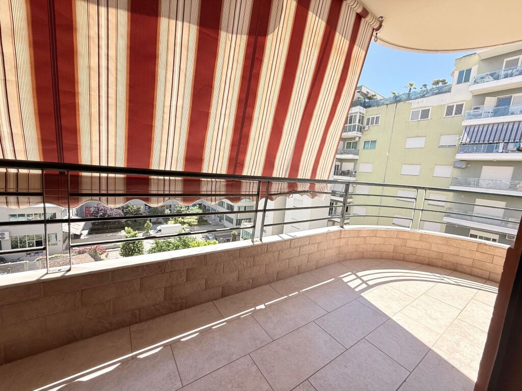 Appartamento 2+1 in Affitto – Vlora