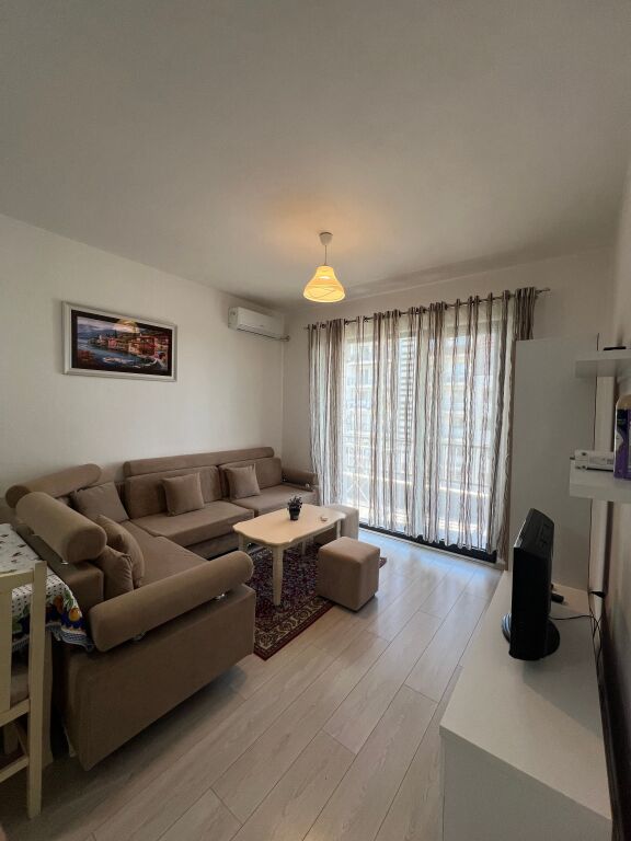 Apartment 3+1+Parking Space for rent in Kinostudio