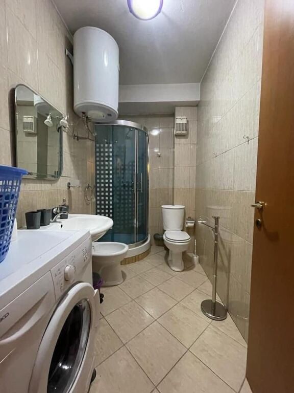 Apartament 1+1 me qira tek Rruga e Elbasanit!