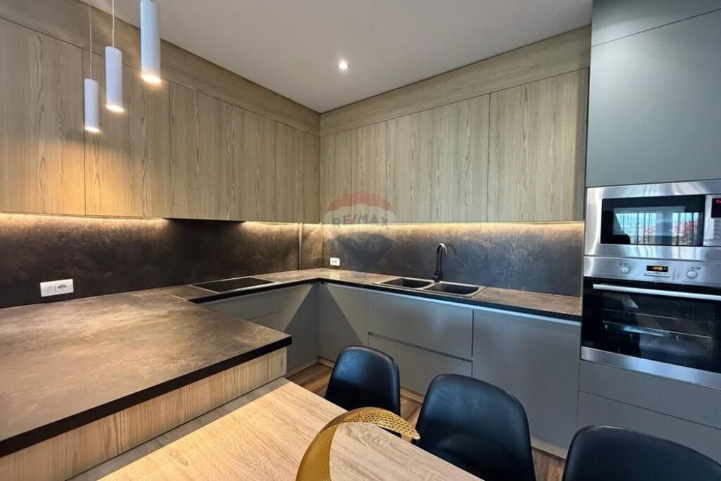Villa - For Rent - Lake of Farka, Tirana