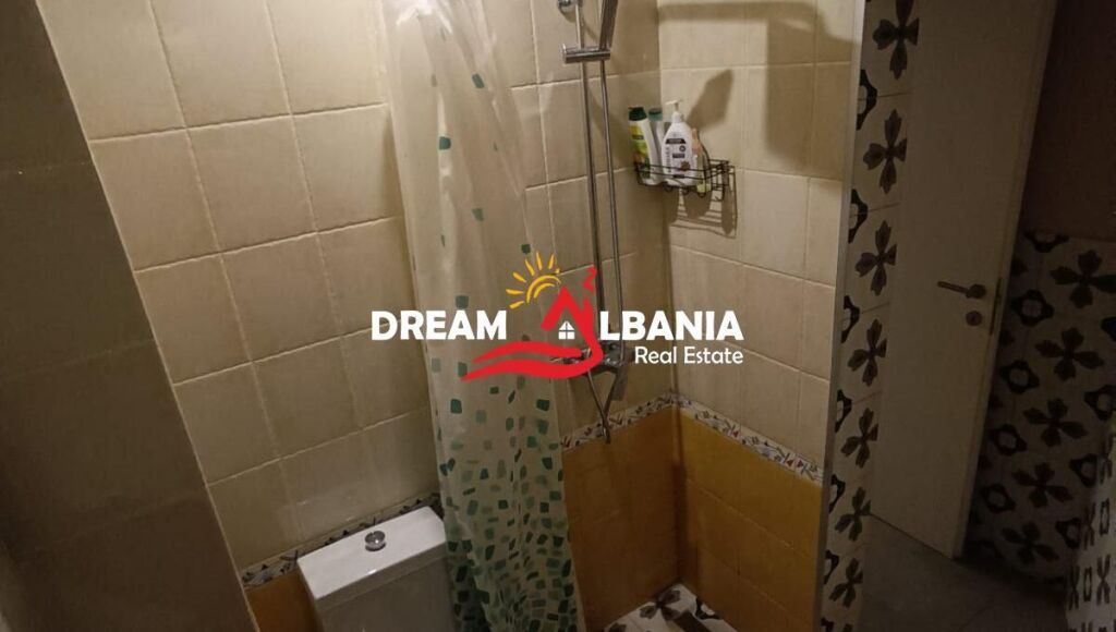 Apartament 2+1 në Qendër afër 9 katësh (Aktualisht 1+1+Gasonire) (ID 4229619)