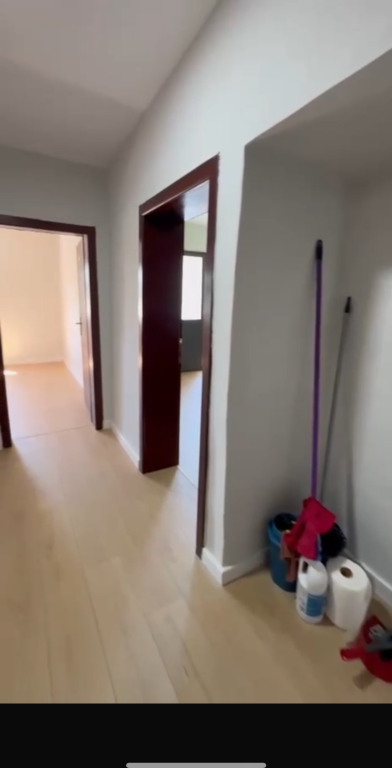 Shiter Apartament 1+1  Ali demi prane te kryegjyshata  !