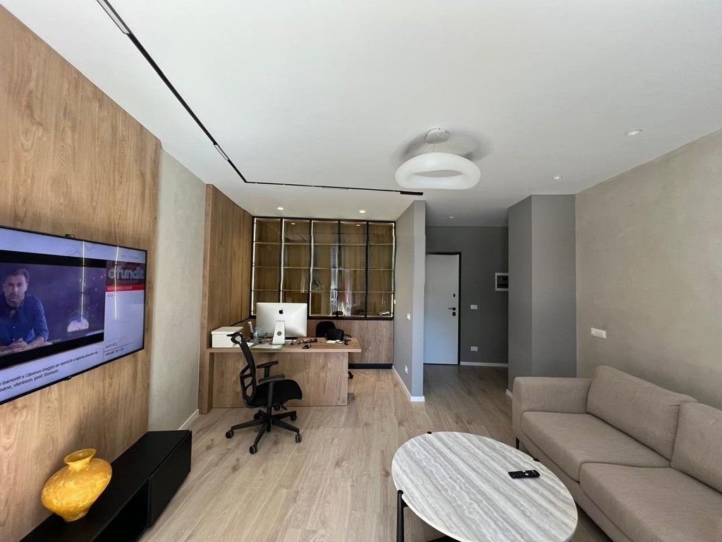 OFROHET AMBIENT ZYRE ME QIRA TE LAKE VIEW RESIDENCES