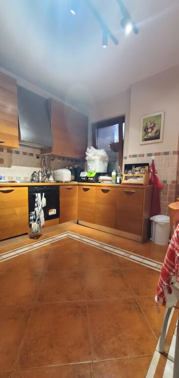 Apartament 2+1, Rruga Fortuzi!
