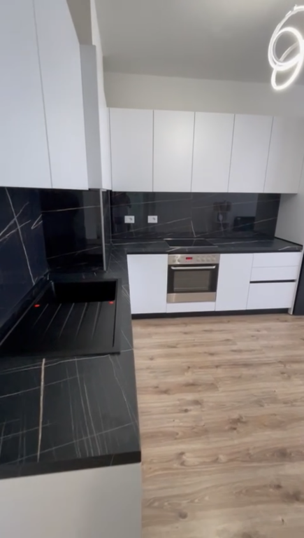 Apartament 2+1 per shitje i mobiluar ne Tirana Golden Park 3 !