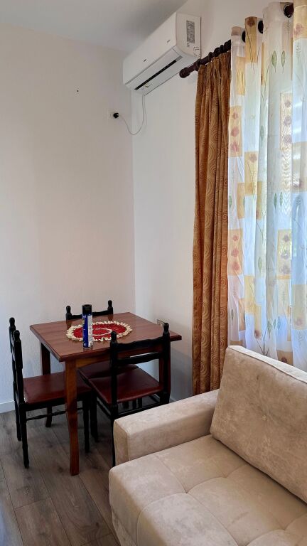Private house for rent in Zogu i Zi