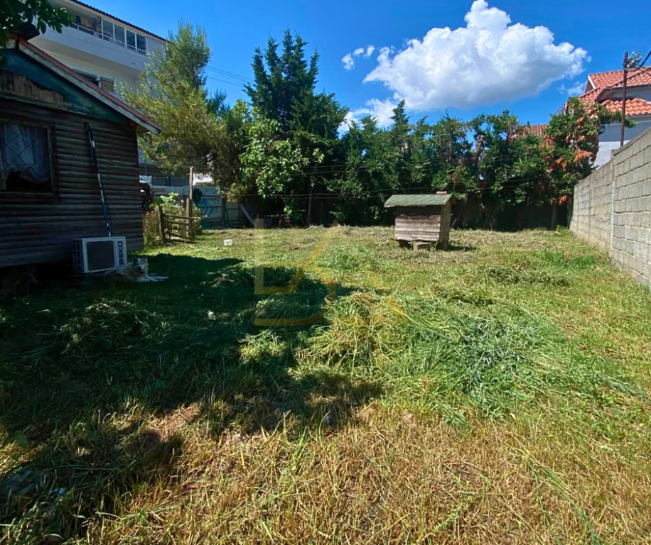 Terreno in Vendita – Kombinat, Quartiere N. 6, Tirana