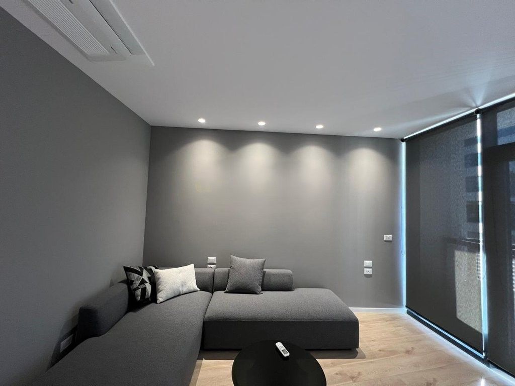OFROHET AMBIENT ZYRE ME QIRA TE LAKE VIEW RESIDENCES