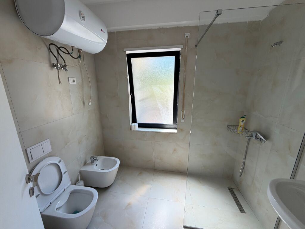For rent 2+1+2 + Veranda Kodra Diellit