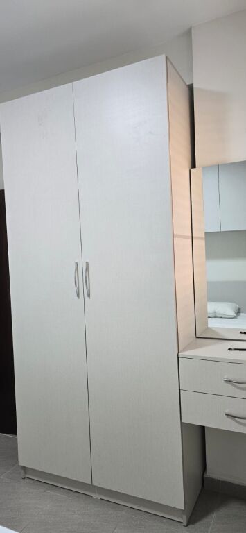 Apartment 1+1 for rent at Komuna e Parisit