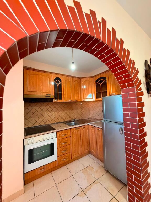 IN AFFITTO – Appartamento 1+1 nel Quartiere 18, Durazzo