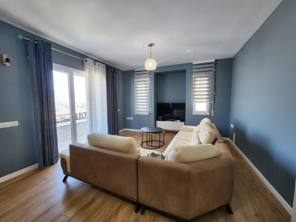 Apartament 2+1+2 me qera , Kopshti Botanik