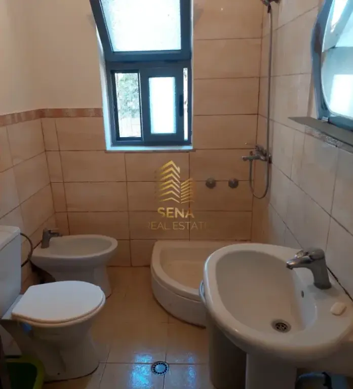 Rent, Private Entrance 3+1 Allias, 40,000 Lek/Month