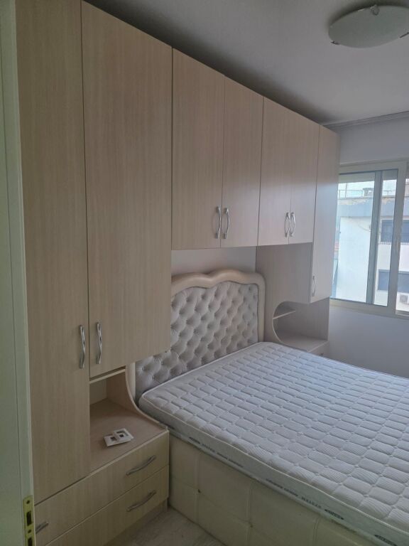 Apartment 2+1 for rent Yzberisht !