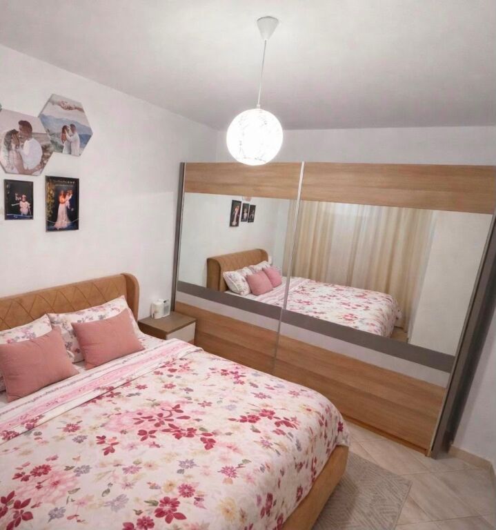🏡 Shitet Apartament 1+1 në Fushë-Mëzez – Mbrapa Ardenos
