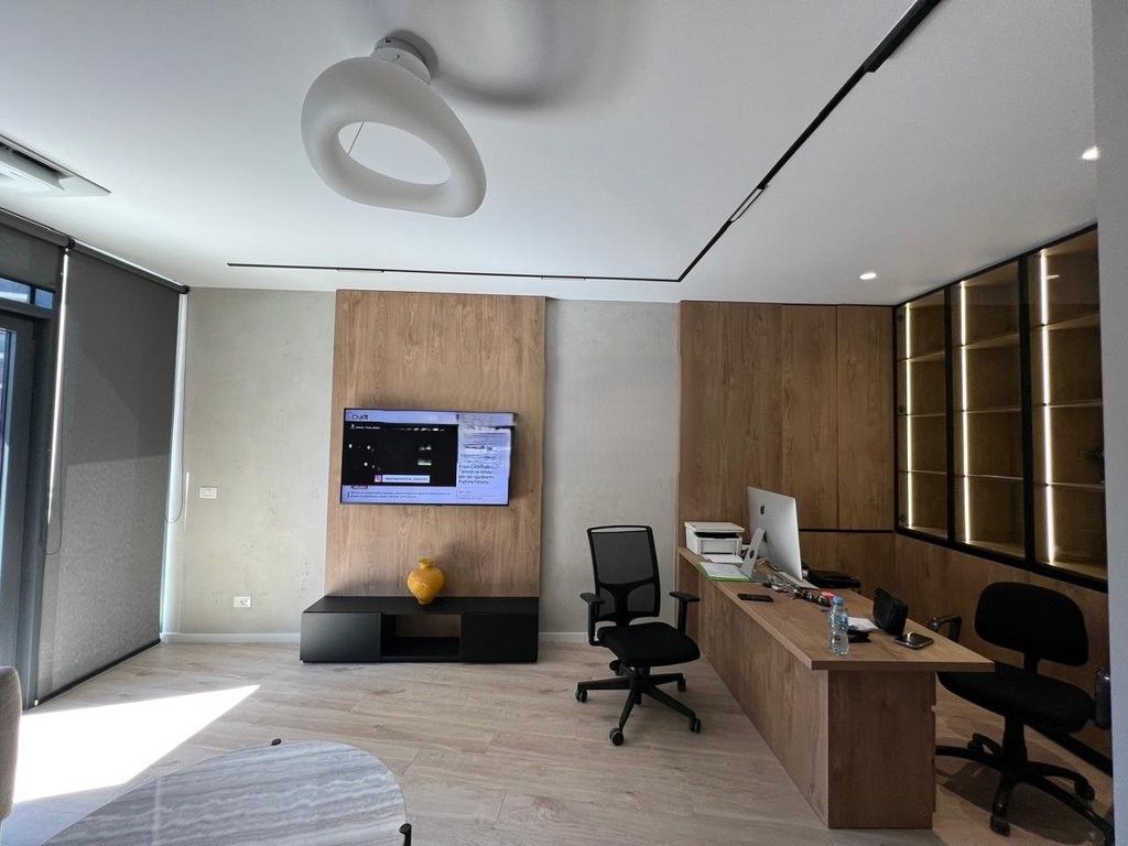 OFROHET AMBIENT ZYRE ME QIRA TE LAKE VIEW RESIDENCES