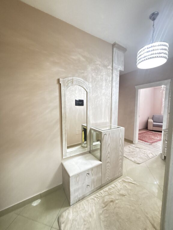 Jepet me Qira Apartamenti 2+1+2 te Ish Rajoni,Durres!