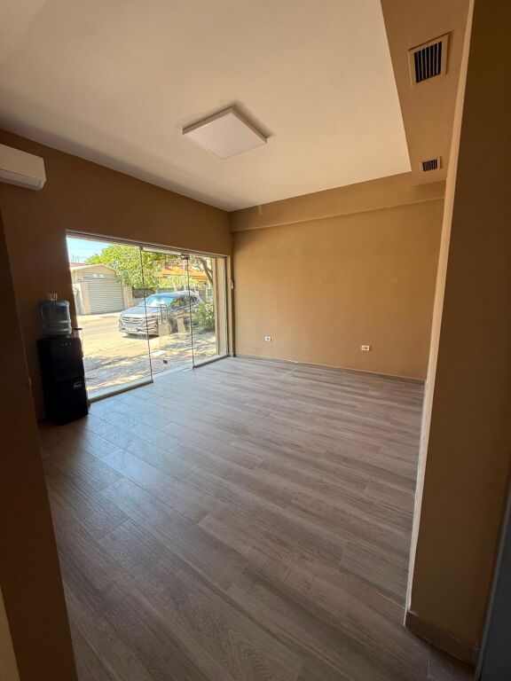Qera | Ambjent Biznesi | Rruga Njazi Meka | 150 €/muaj