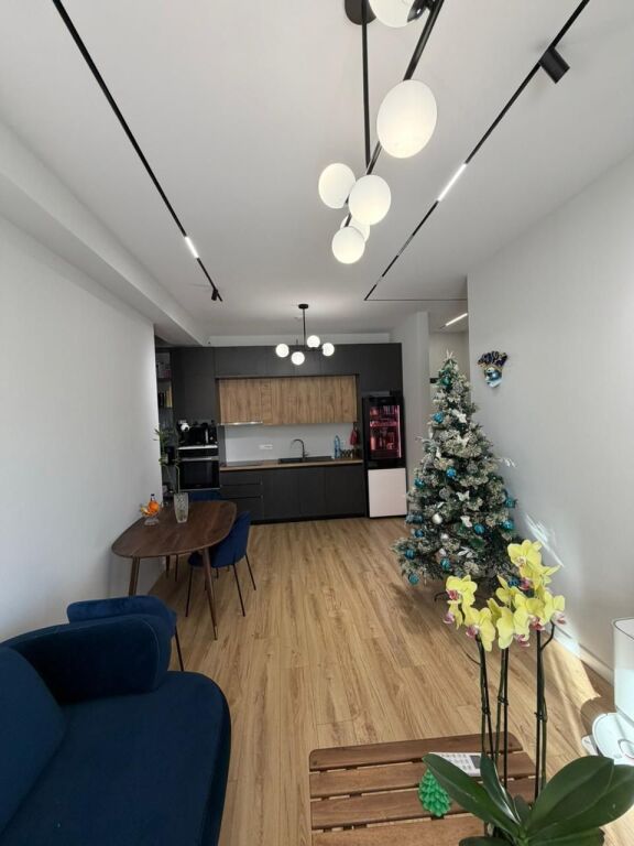📌 Shitet Apartament 2+1+2 – Golden Park