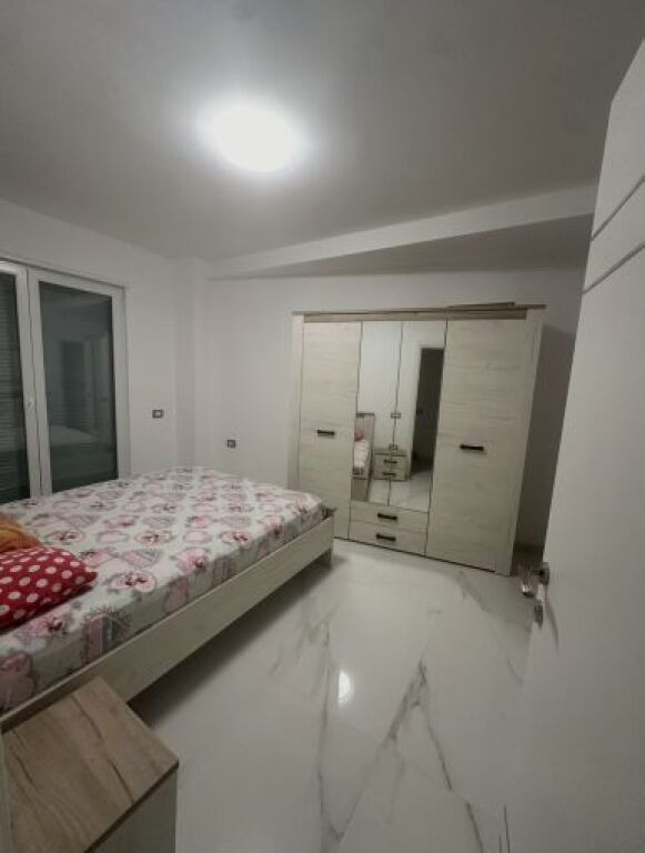 Appartamento 2+1+2+Posto Auto in affitto al Lago Secco, Via Ullishtes, Giardino Botanico.  