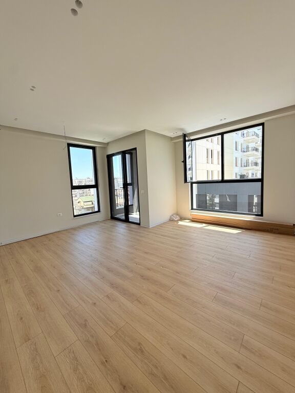 🏡 SHITET APARTAMENT 2+1 + POST PARKIMI 🚗 📍 Rruga Jordan Misja, pranë SPAK