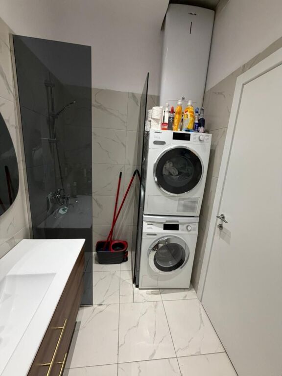 🏡 Shitet Apartament 2+1+2 – Golden Park