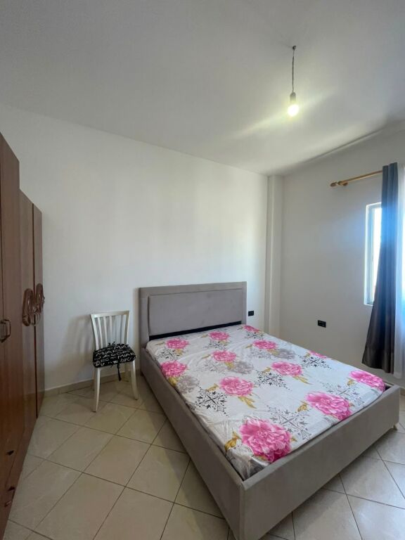 Apartament me qera 1+1, Ish kenete, Durrës!