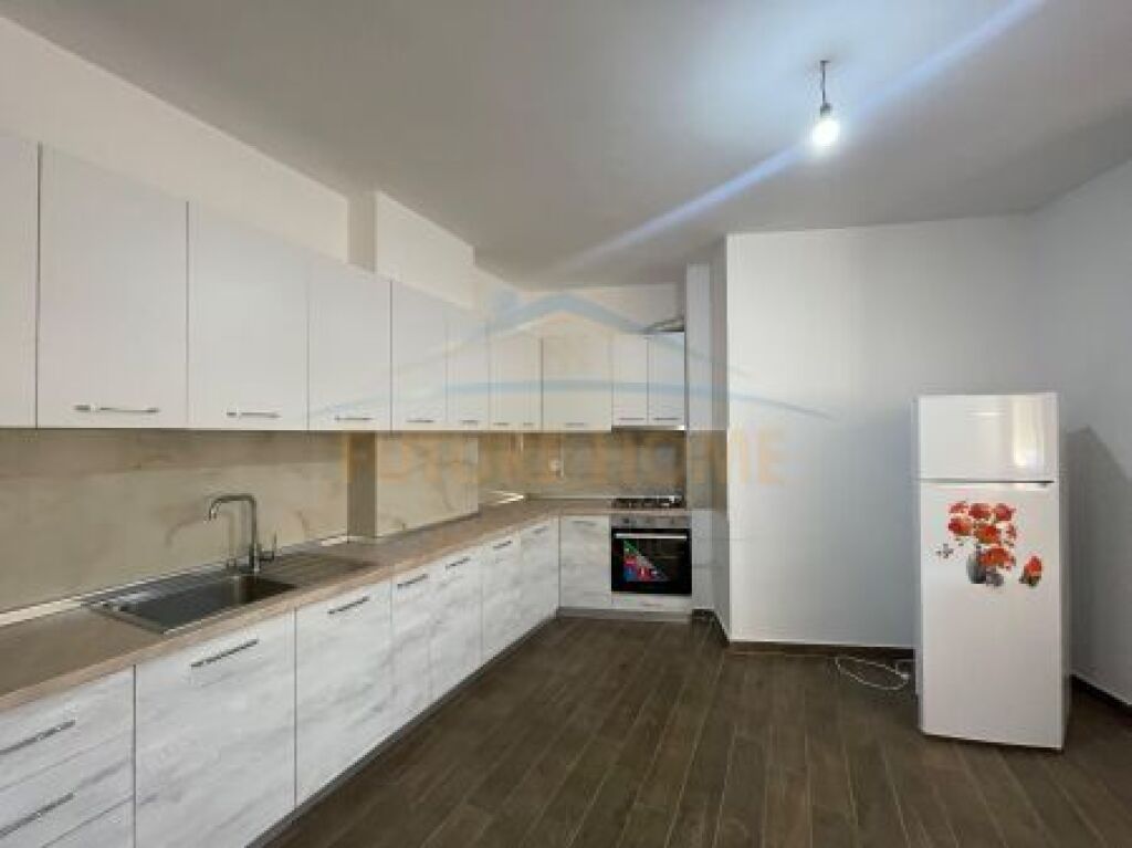 Qera, Apartament 1+1, Prane Spitalit, Durres