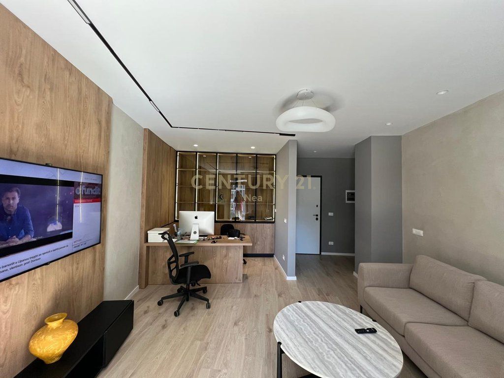 UFFICI IN AFFITTO PRESSO LAKE VIEW RESIDENCES
