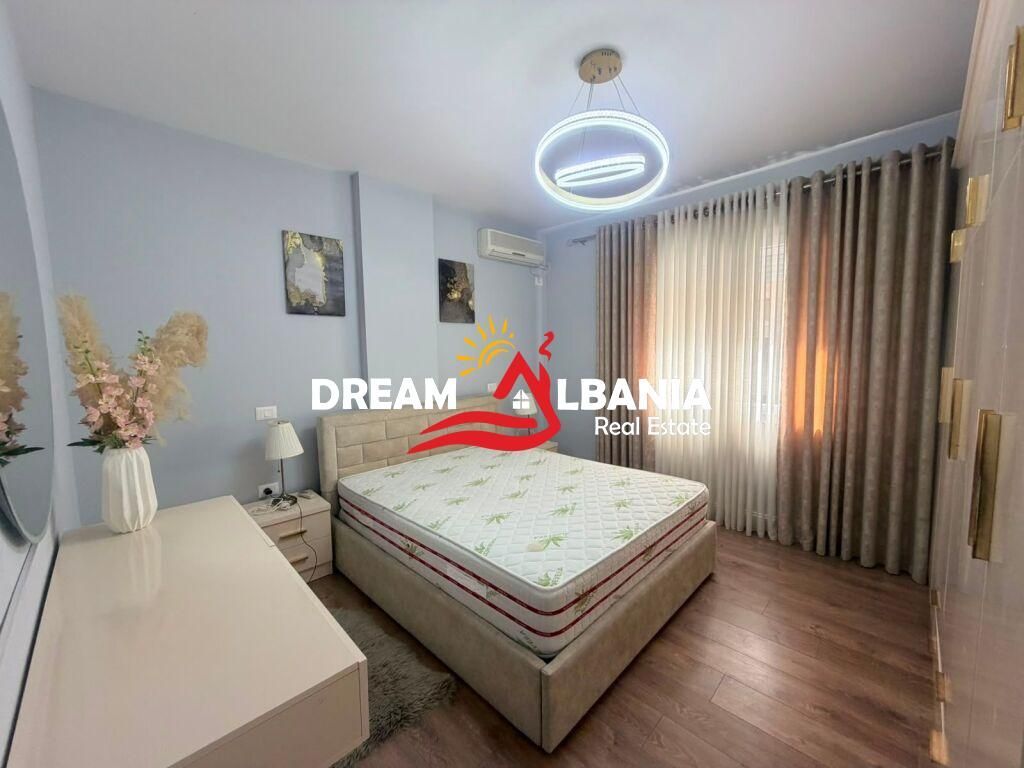 Super Apartament Luksoz 2+1+2 me qera te 21 Dhjetori rruga Frosina Plaku, Tirane (ID 42214314).