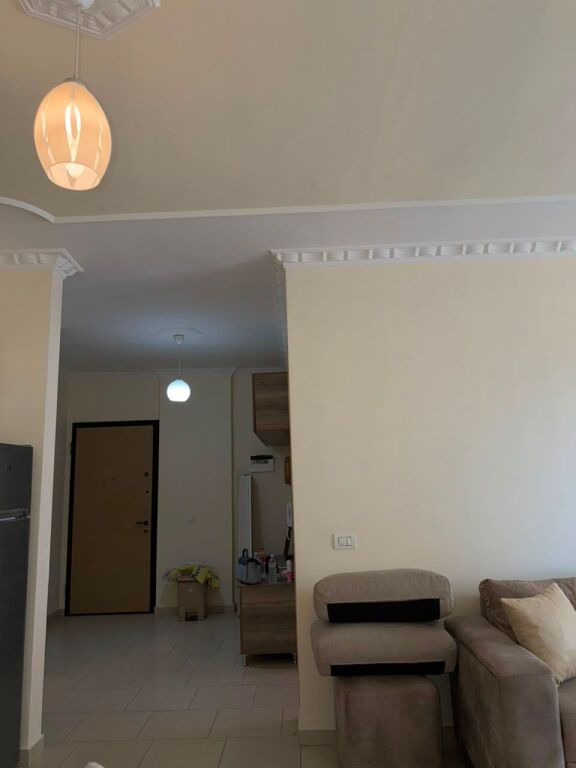 Apartament me qera