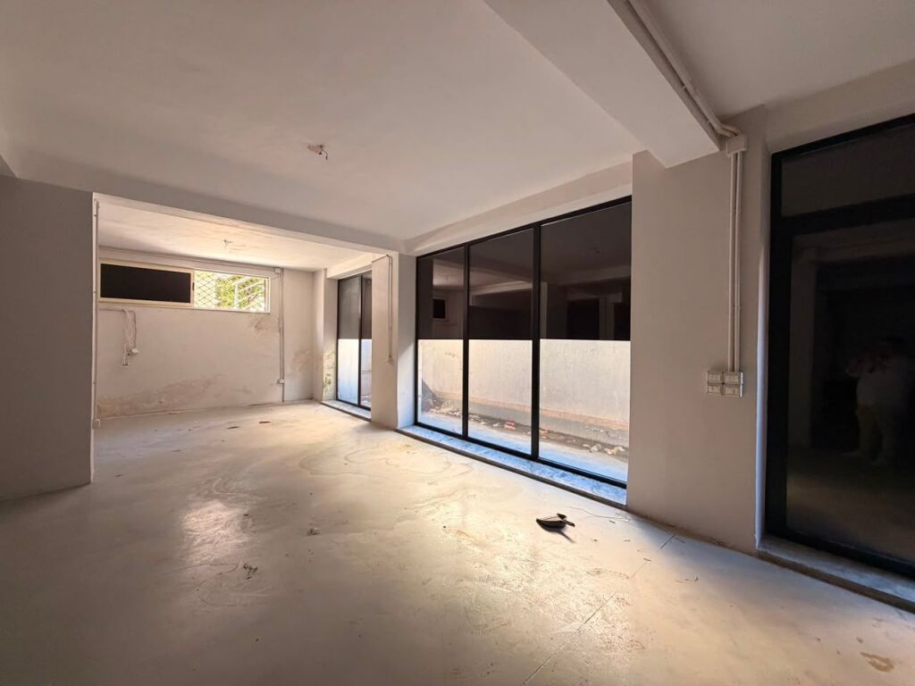 FOR SALE – Business Premises near "Befotrofi"