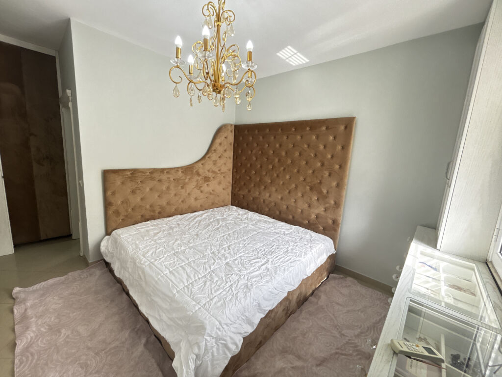 Jepet me Qira Apartamenti 2+1+2 te Ish Rajoni,Durres!