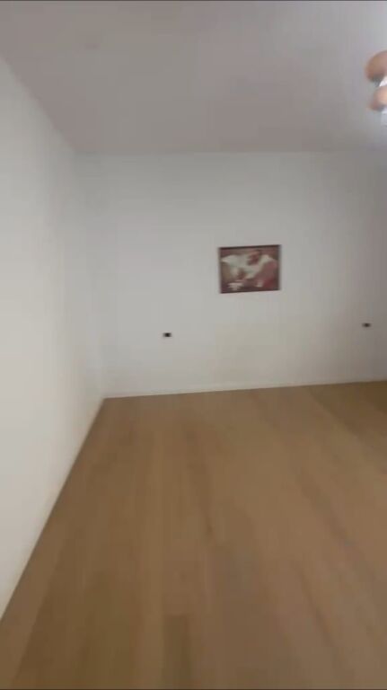 office for rent at garda 1st floor with elevator