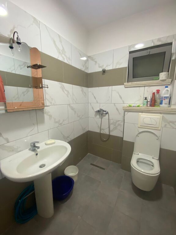 🏡 Apartament 2+1+2 me Qira –prane Foto Durresi