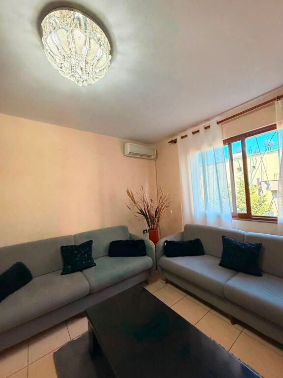 IN AFFITTO – Appartamento 1+1 nel Quartiere 18, Durazzo