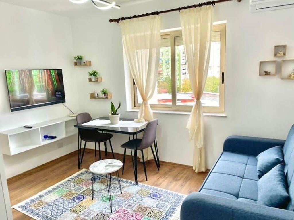 Apartment for rent in the Blloku area