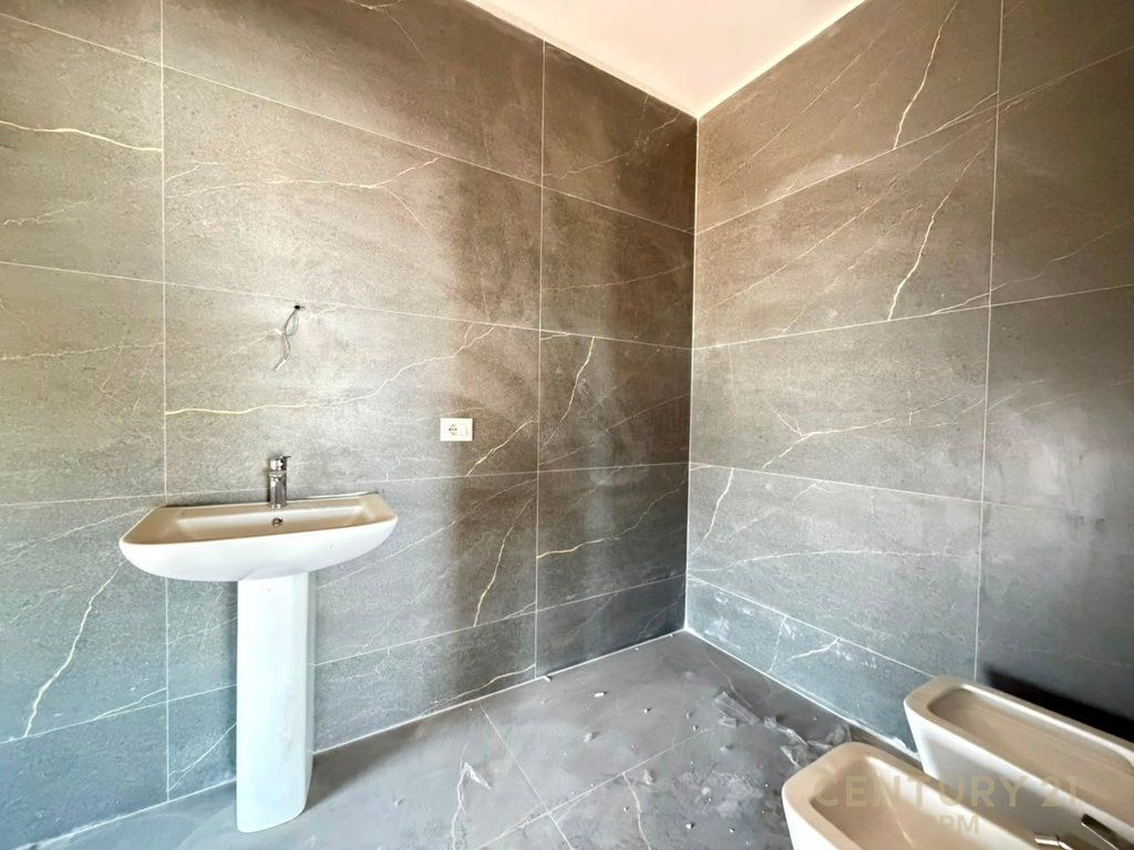 Appartamento 2+1+2 in vendita – Complesso Ndregjoni, Nuovo Boulevard