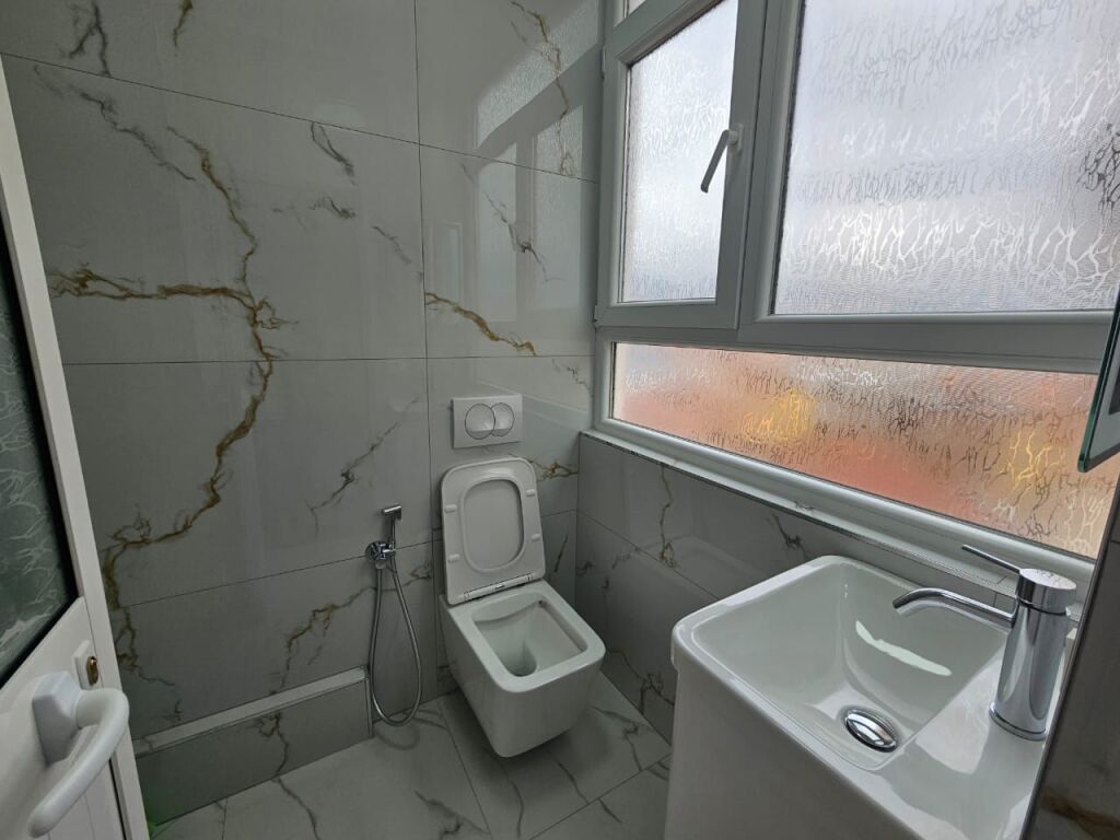 Appartamento 2+1 in affitto in via Dibra!