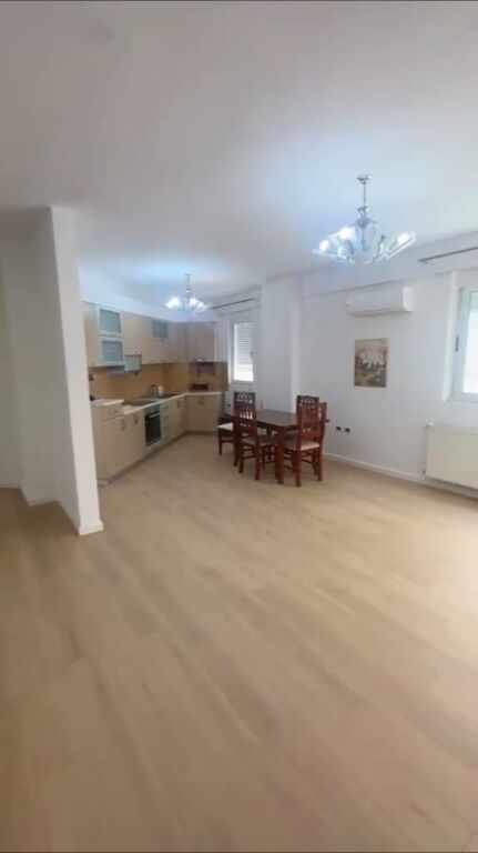 office for rent at garda 1st floor with elevator