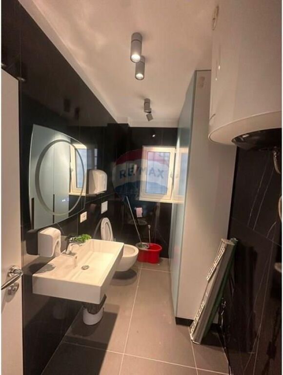 Clinic - For Rent - Fortuzi Street, Tirana(ID: 530601002-366)