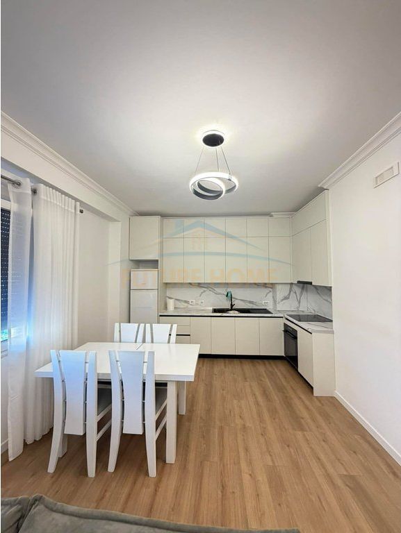 AFFITTO APPARTAMENTO 2+1+2, GOLDEN PARK 3, TIRANA