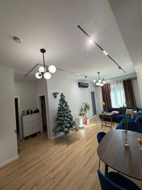 📌 Shitet Apartament 2+1+2 – Golden Park