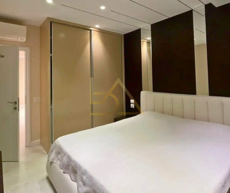 Appartamento 3+1+2 con 2 Posti Auto in Affitto – Residenza Nova, Collina del Sole, Tirana