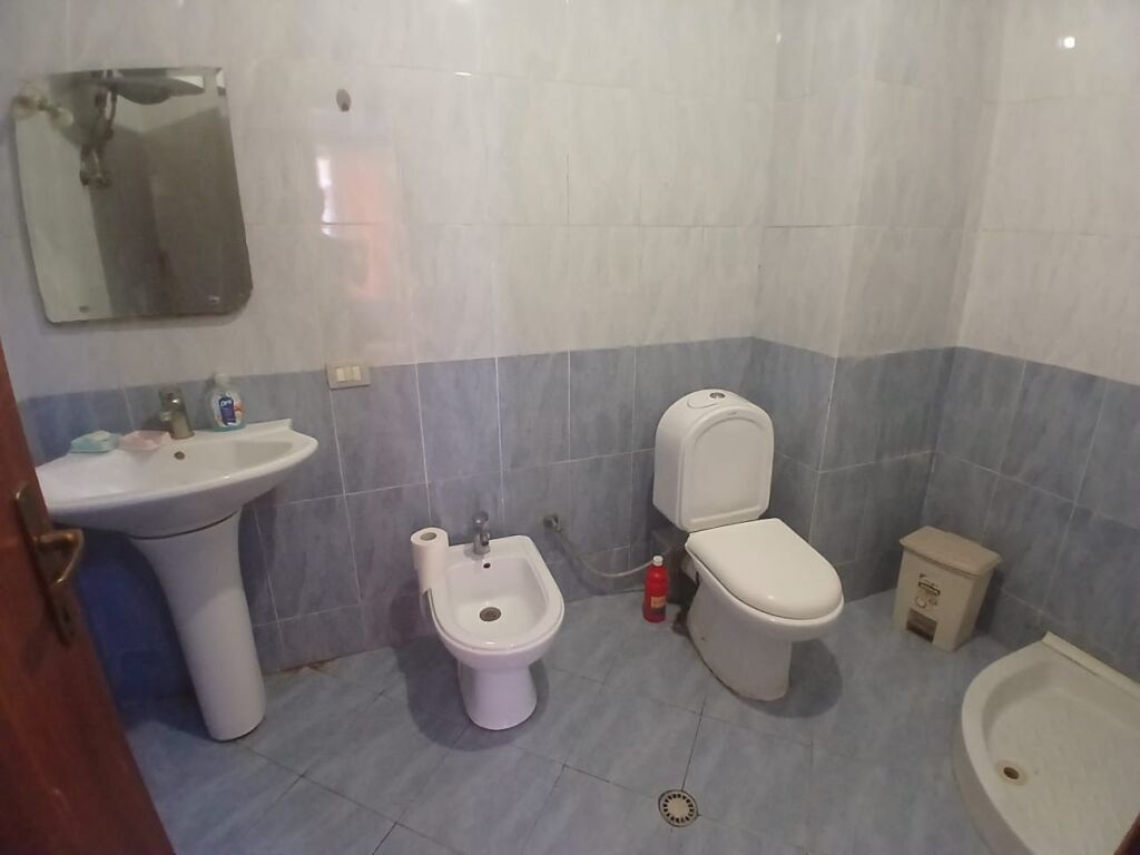 Appartamento 2+1+1 con Balcone in Affitto