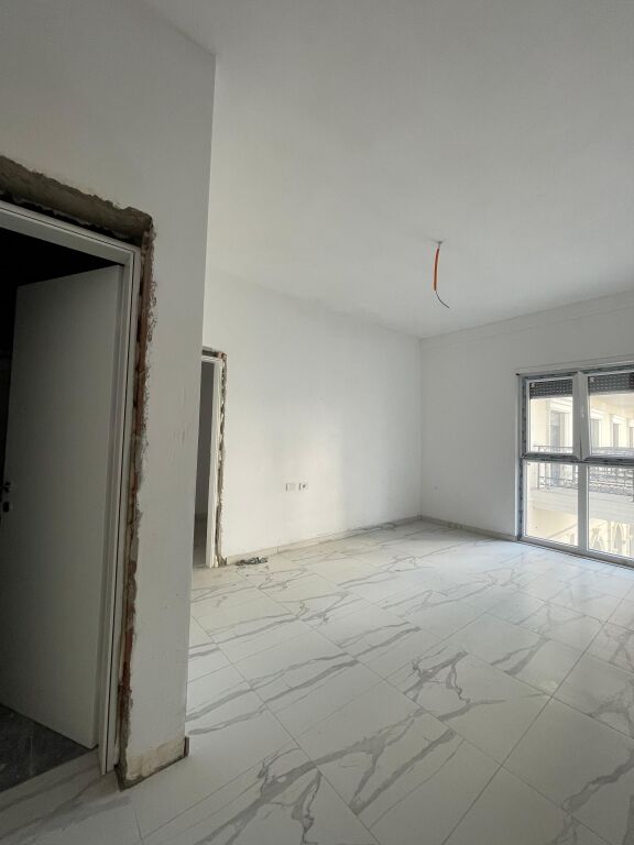 Appartamento 2+1 in vendita presso la Residenza Porta e Tiranes, Sauk Vecchio, Sauk.