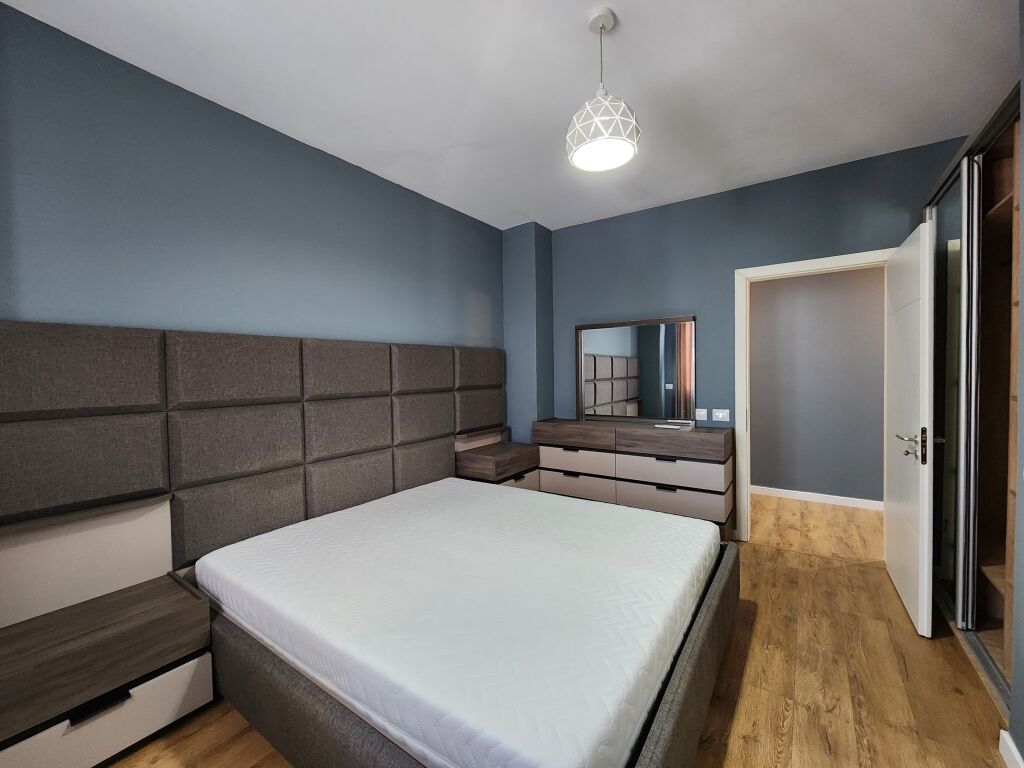 Apartament 2+1+2 me qera , Kopshti Botanik