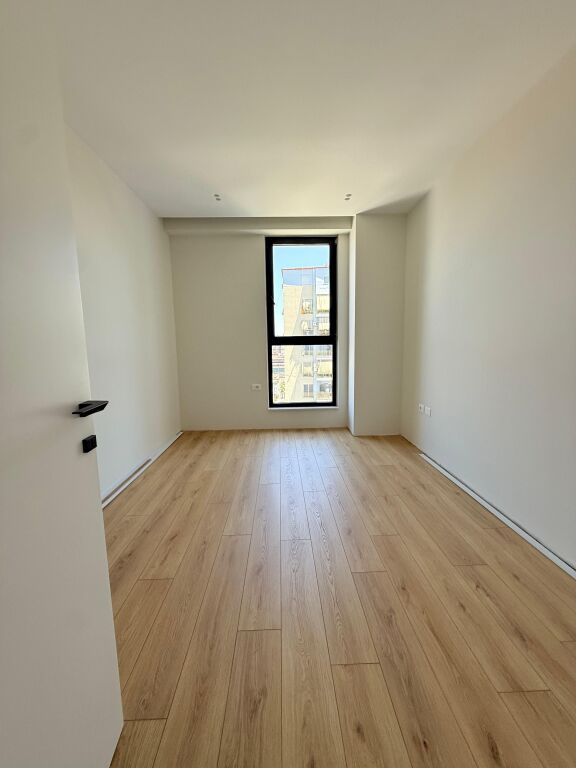 🏡 SHITET APARTAMENT 2+1 + POST PARKIMI 🚗 📍 Rruga Jordan Misja, pranë SPAK